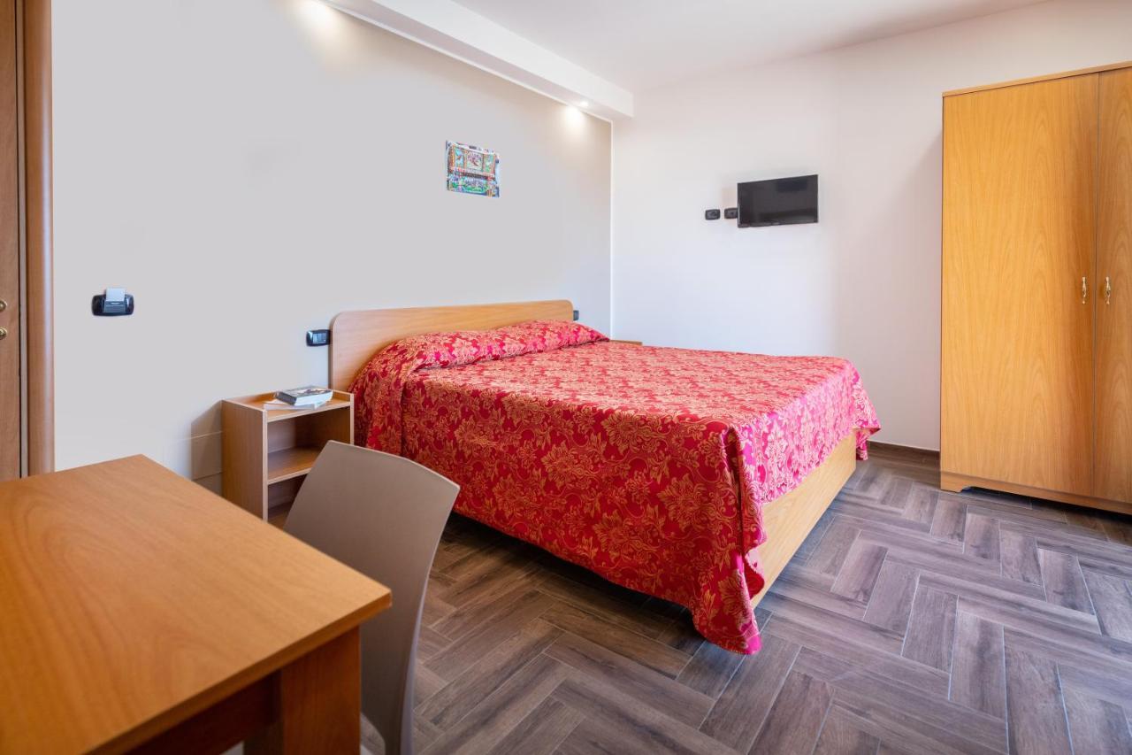 Il Giardino Country Holiday With Pool Taormina Bilik gambar